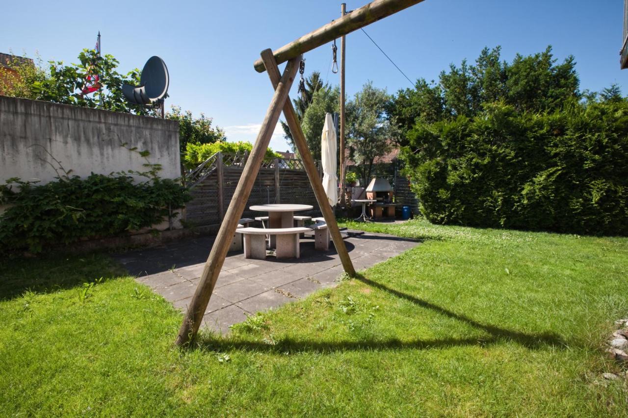 Lake Getaway Apartment With Private Entrance, Right On The Lake Constance Cycle Path, Barbecue Area, Free Wifi, Netflix And Free Bikes Salmsach Eksteriør bilde